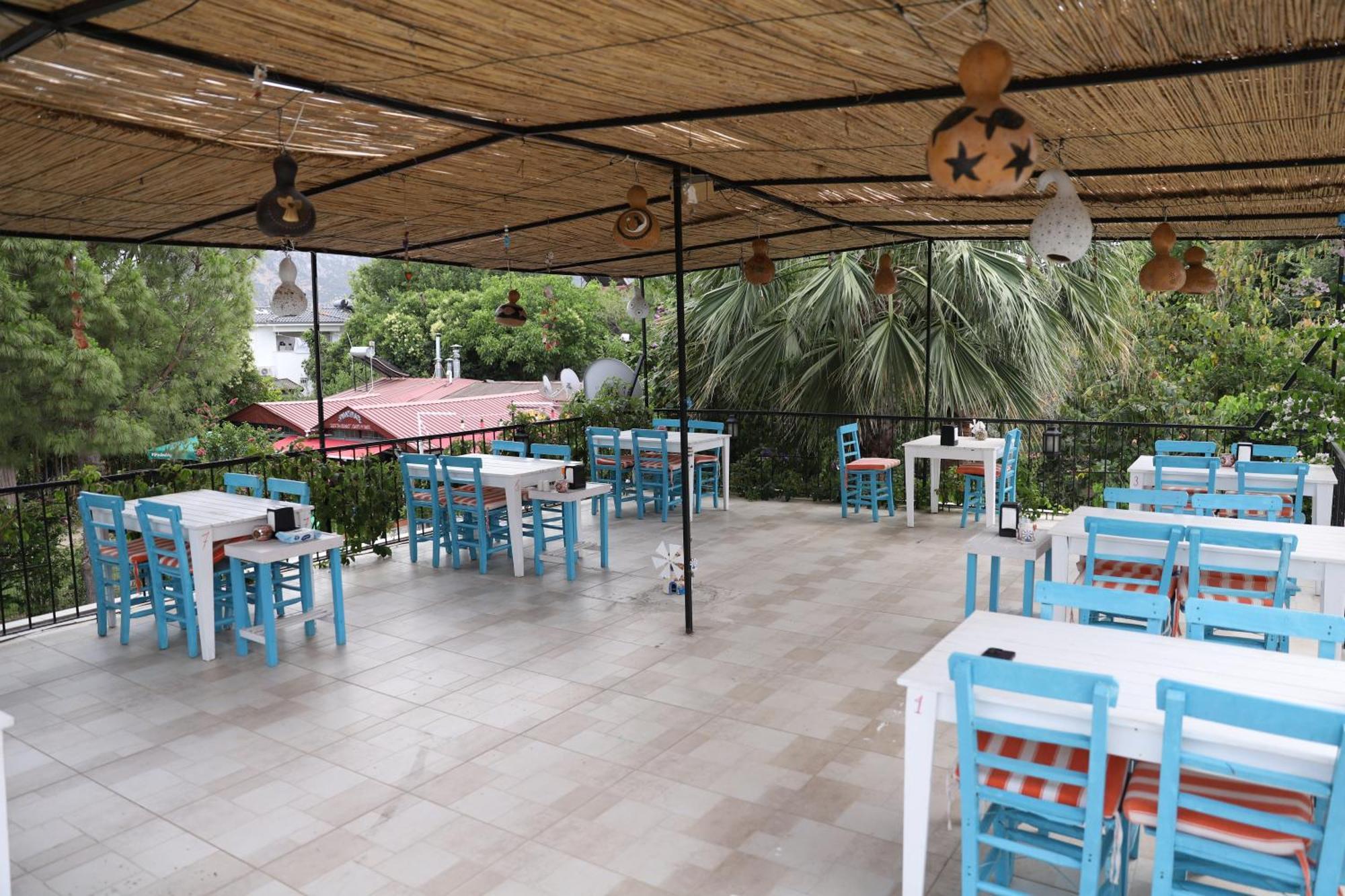 Yeni Doga Hotel Дальян Екстер'єр фото