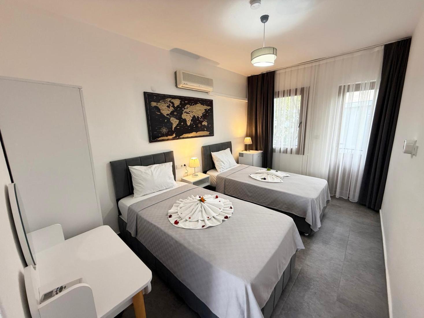 Yeni Doga Hotel Дальян Екстер'єр фото